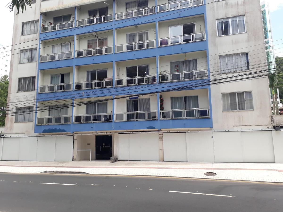 Ótimo Apto. 180 metros do Mar Balneário Camboriú Exterior foto