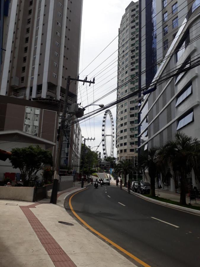 Ótimo Apto. 180 metros do Mar Balneário Camboriú Exterior foto